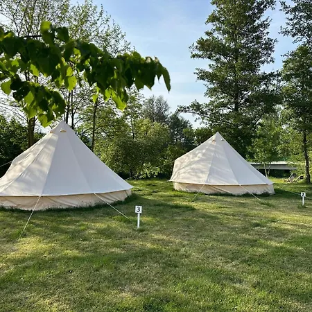 Luksustelt Cercanska Koupadla - Glampingove Stany